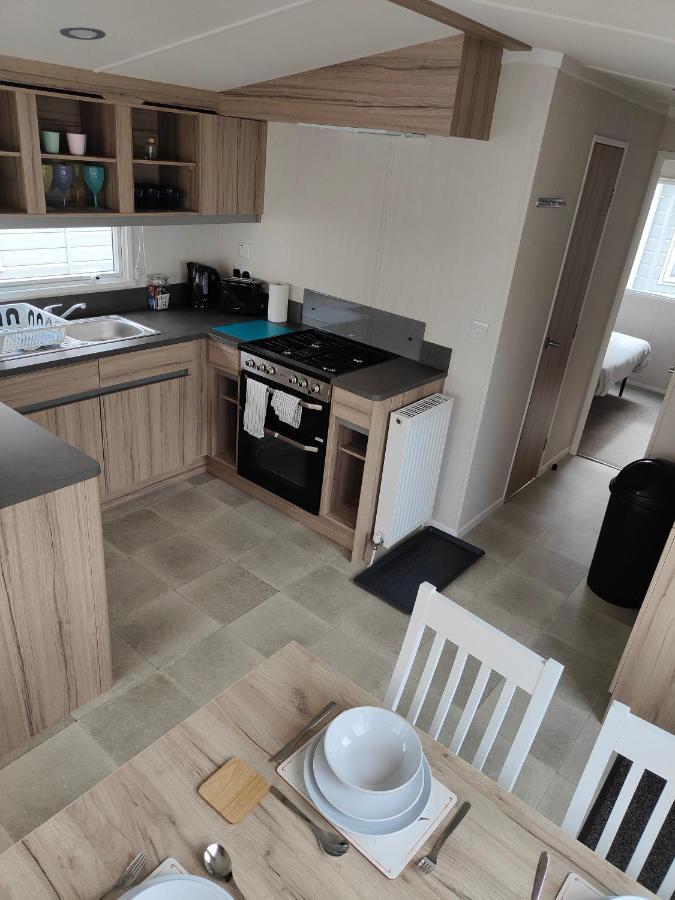 J6 Static Caravan, Fairway Holiday Park Sandown Εξωτερικό φωτογραφία
