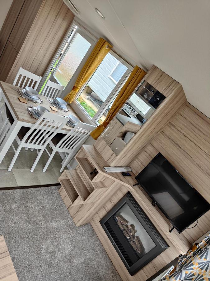 J6 Static Caravan, Fairway Holiday Park Sandown Εξωτερικό φωτογραφία